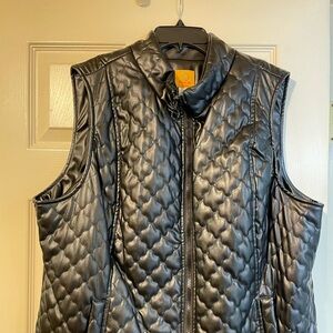 Ruby Rd. Black Quilted Vest, size 1X